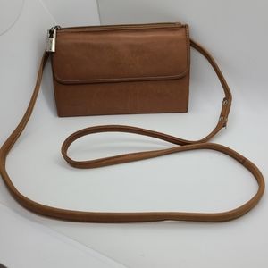 Fossil leather crossbody wallet removable strap
